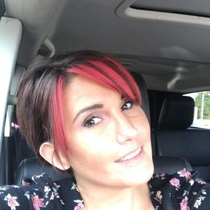 Meet your Posher, Darcy